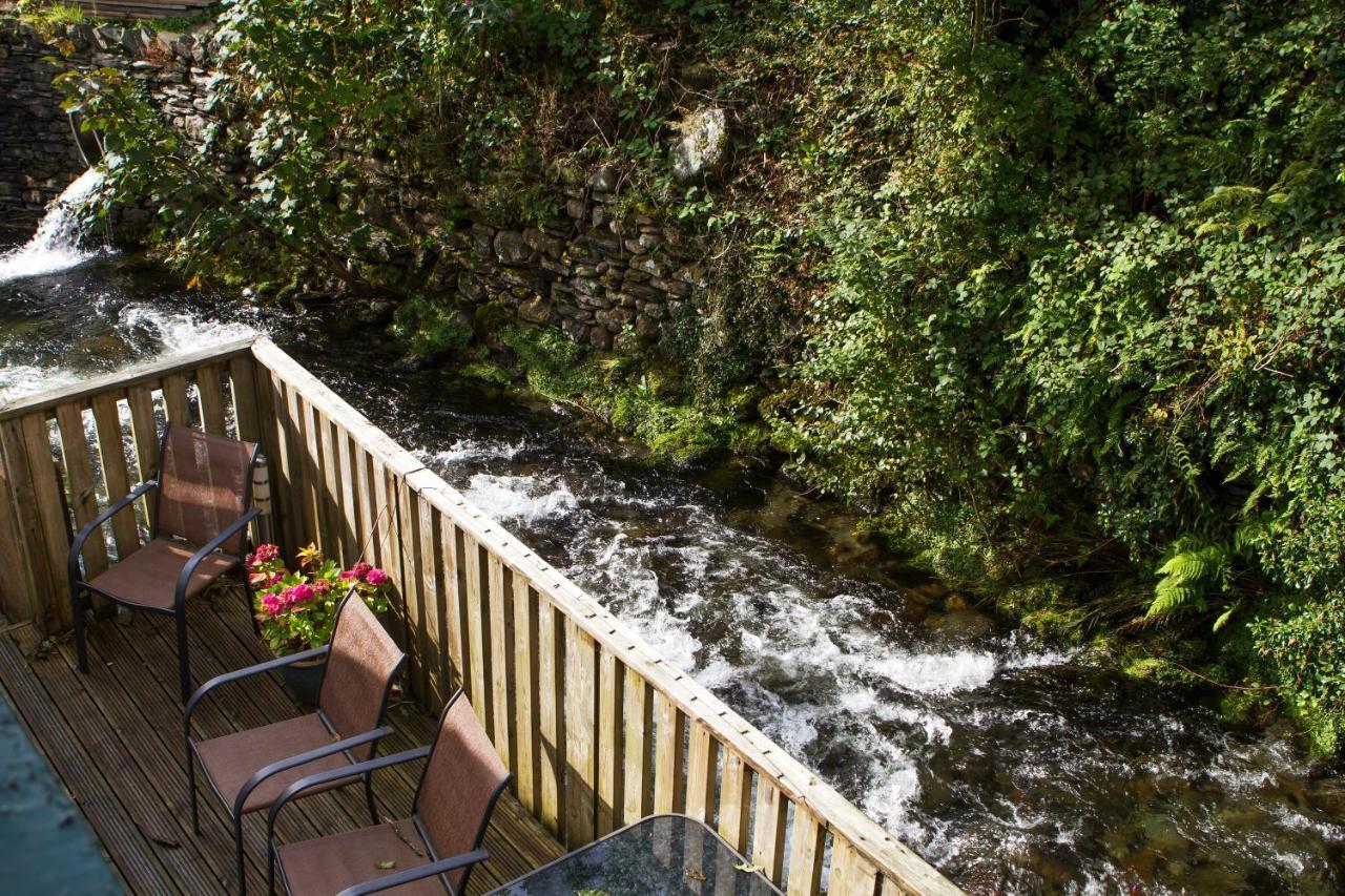 Bridge End Cottage コニストン エクステリア 写真